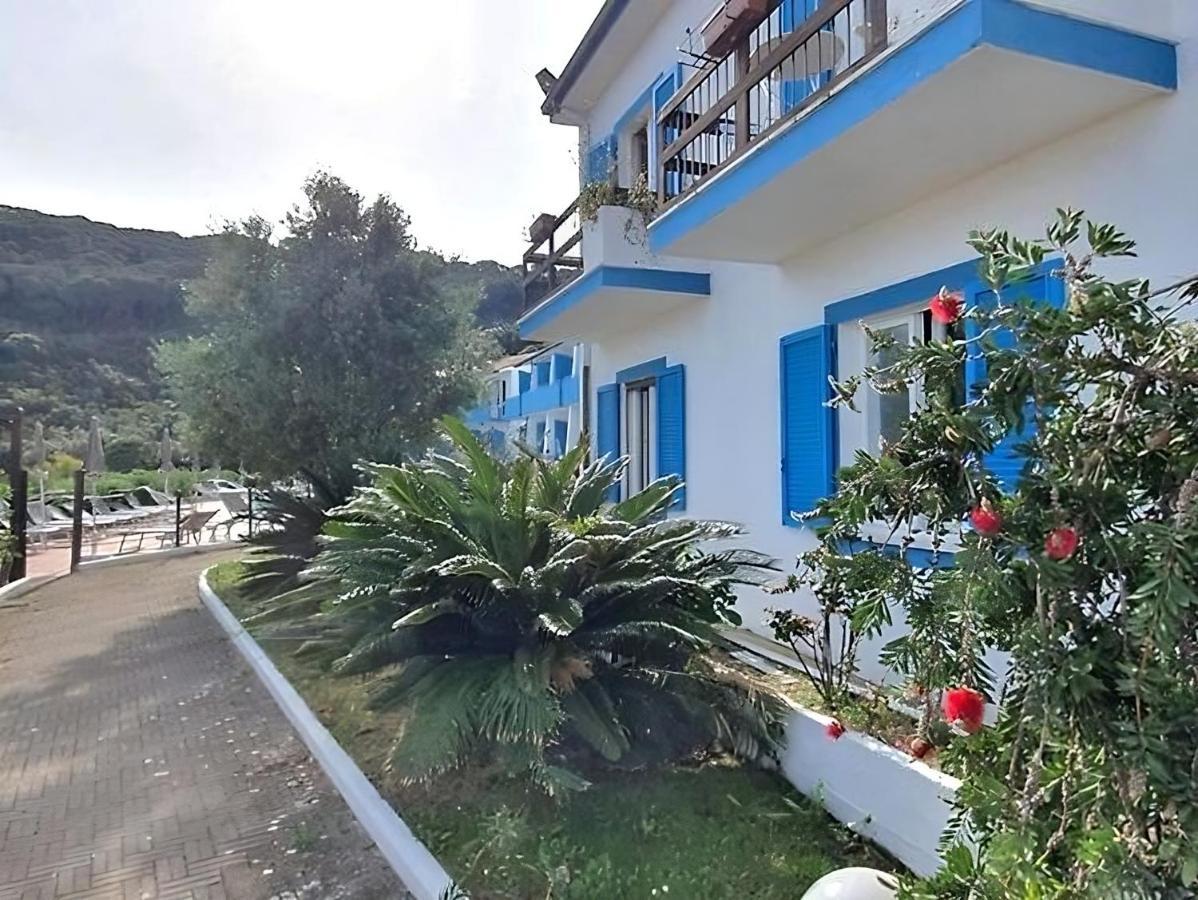 Hotel Horizon Elba ポルトフェッラーイオ エクステリア 写真