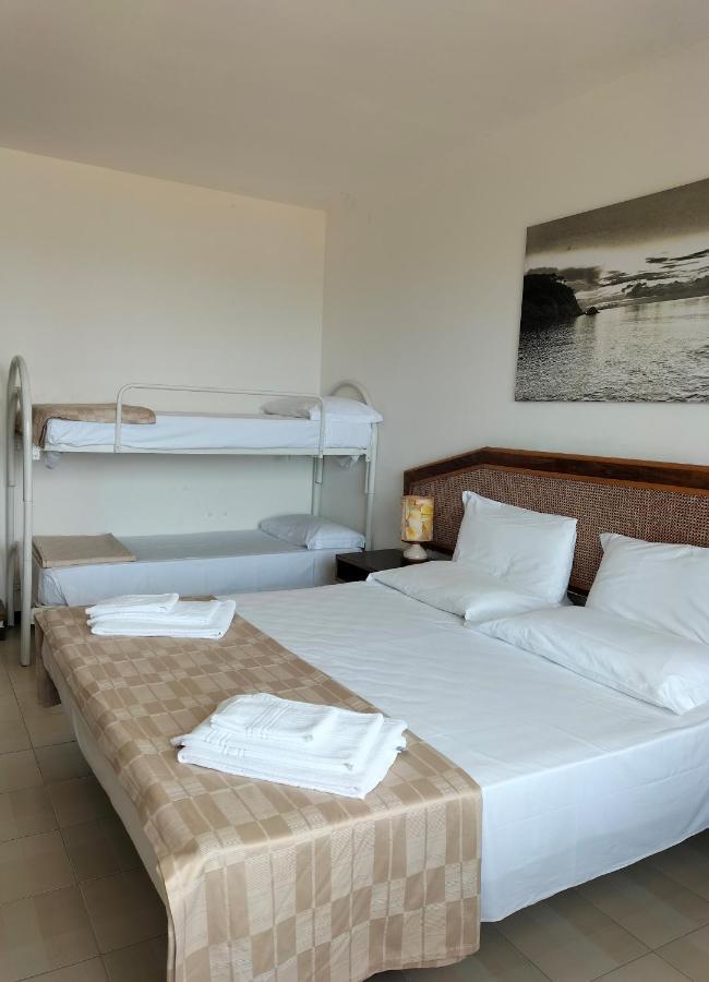 Hotel Horizon Elba ポルトフェッラーイオ エクステリア 写真